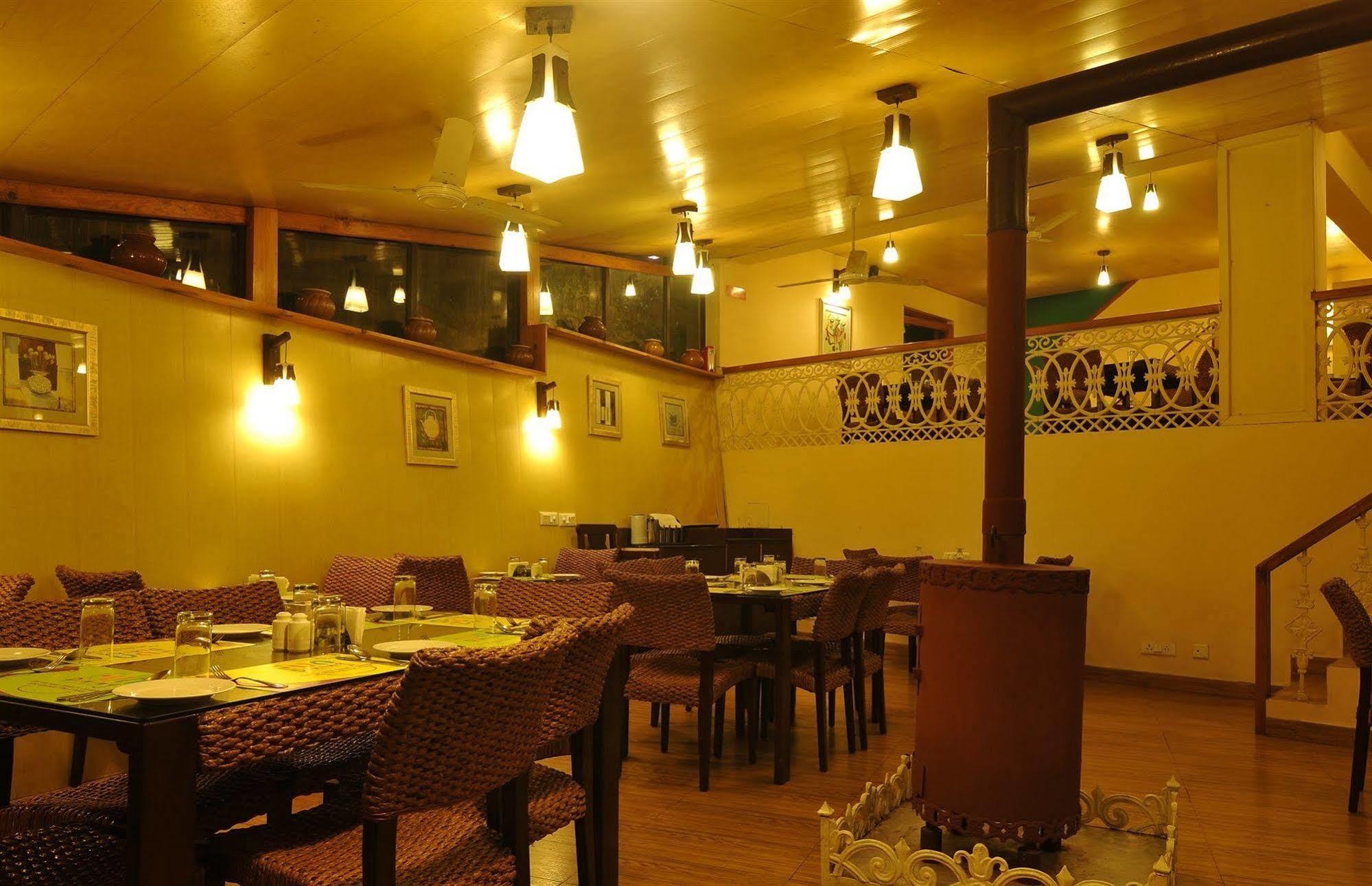 Club Mahindra Mussoorie Hotel Luaran gambar